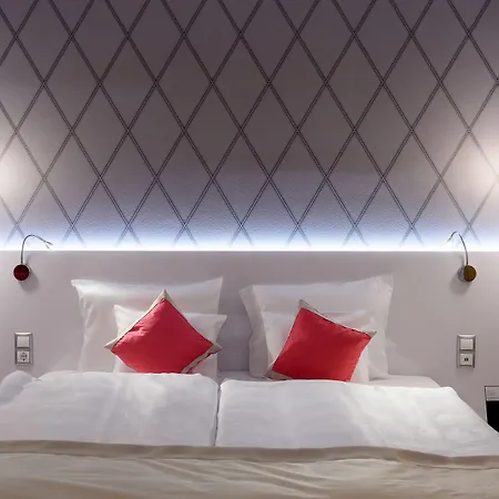 Apartamento Karoly Corner Residences *