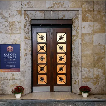 Karoly Corner Residences Apartment