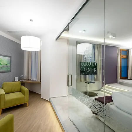 Karoly Corner Residences Apartment
