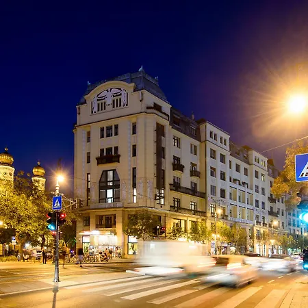 Apartment Karoly Corner Residences *