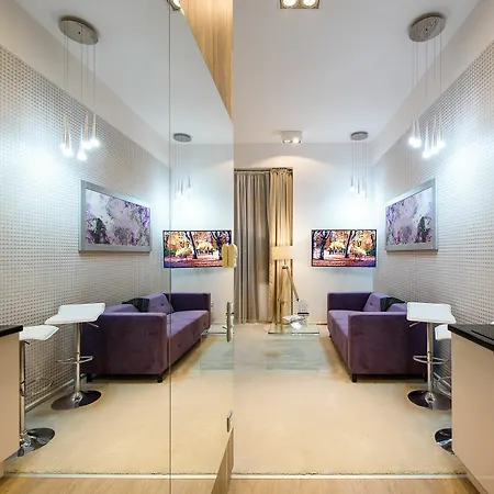 Karoly Corner Residences Apartment *