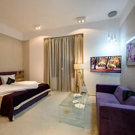 Apartment Karoly Corner Residences *