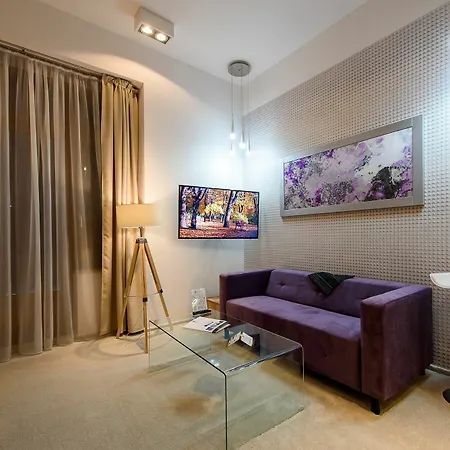 Karoly Corner Residences Appartamento *