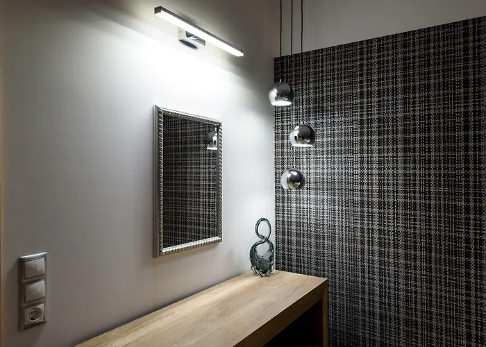 דירה Karoly Corner Residences *