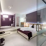 Apartament Karoly Corner Residences